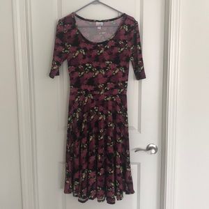 LuLaRoe Nicole size Medium